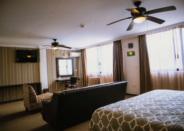 Hotel Clara Luna
